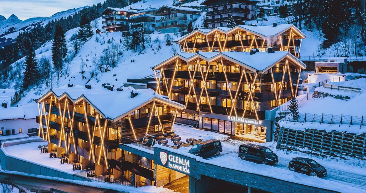 Glemm By Avenida Superior Hotel & Residences Saalbach-Hinterglemm Eksteriør bilde