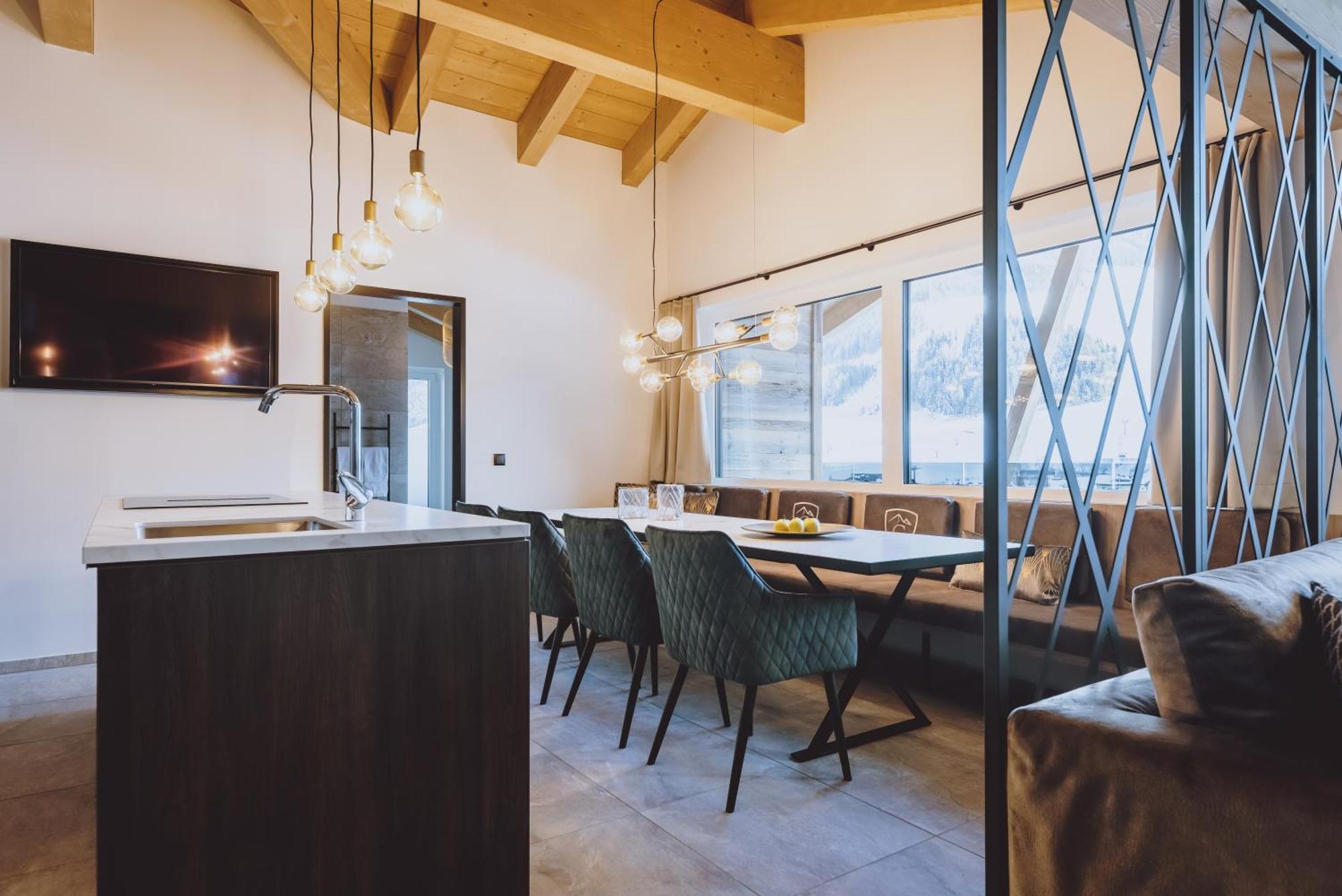Glemm By Avenida Superior Hotel & Residences Saalbach-Hinterglemm Eksteriør bilde