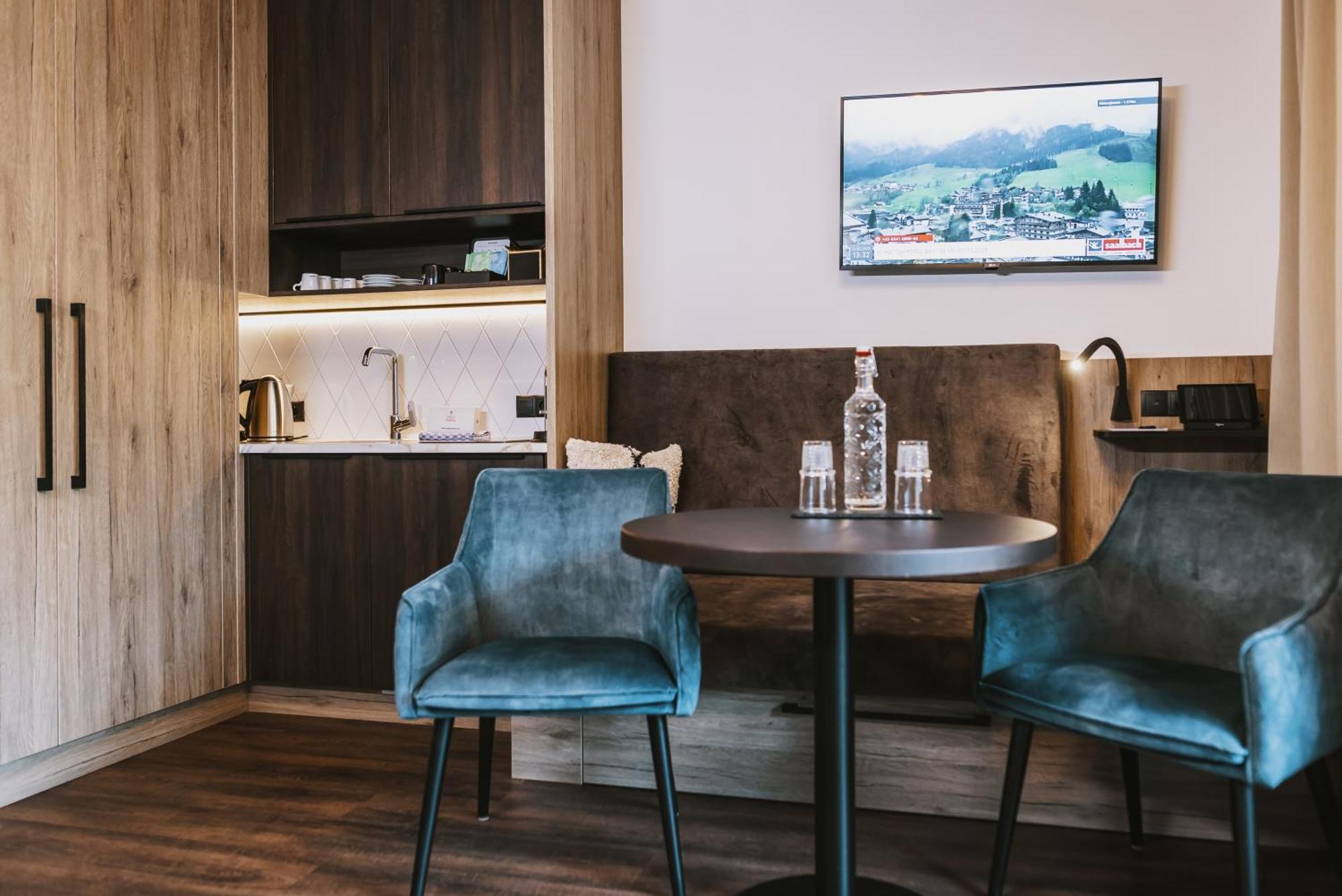 Glemm By Avenida Superior Hotel & Residences Saalbach-Hinterglemm Rom bilde